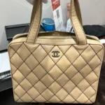 シャネル　ワイルドステッチ　ハンドバッグ